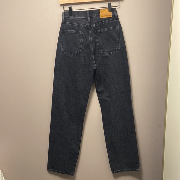 Black Marlo High Rise Loose 30L Jeans - Picture 2 of 3